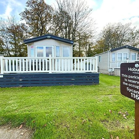 Forest Beach Bashley Park Sway Exterior photo